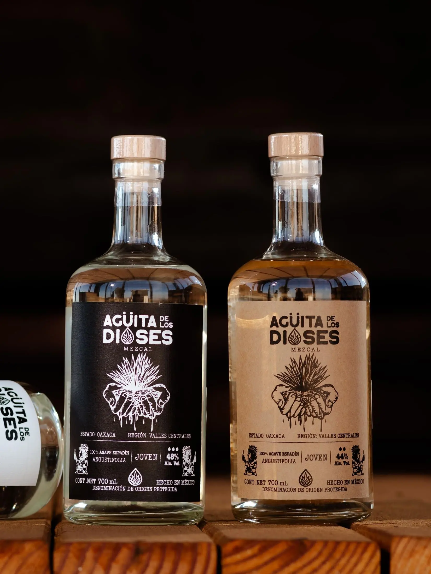 Finished Agüita de los Dioses 48% and 44% bottles, ready to enjoy